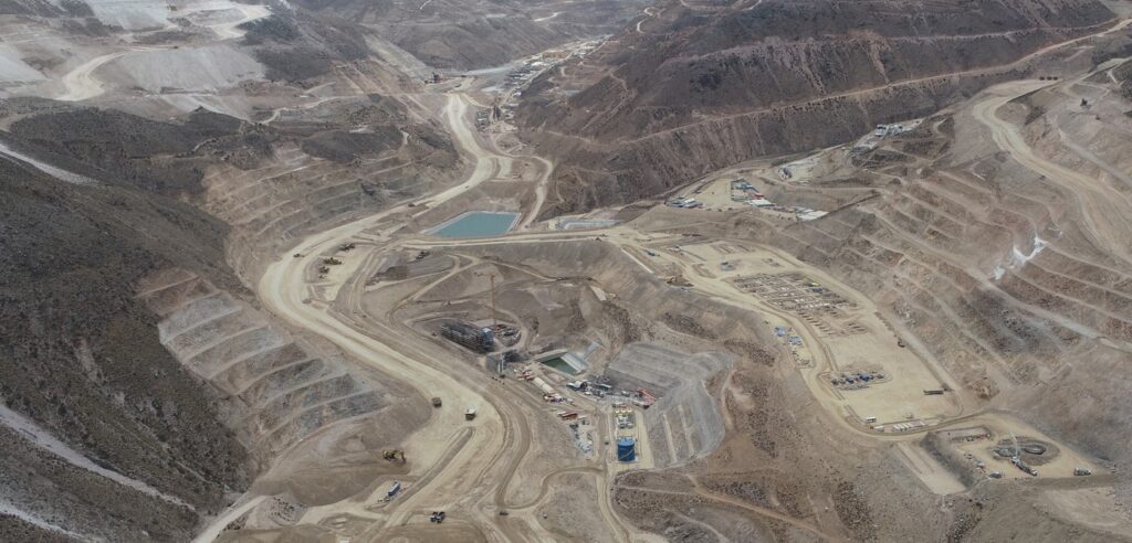 Quellaveco se afianza como quinto mayor productor de cobre en Perú