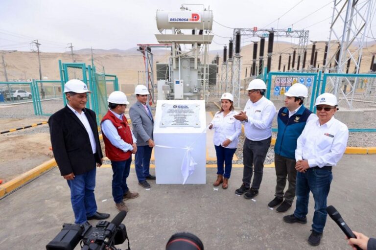 Inauguran en Camaná obra de electrificación