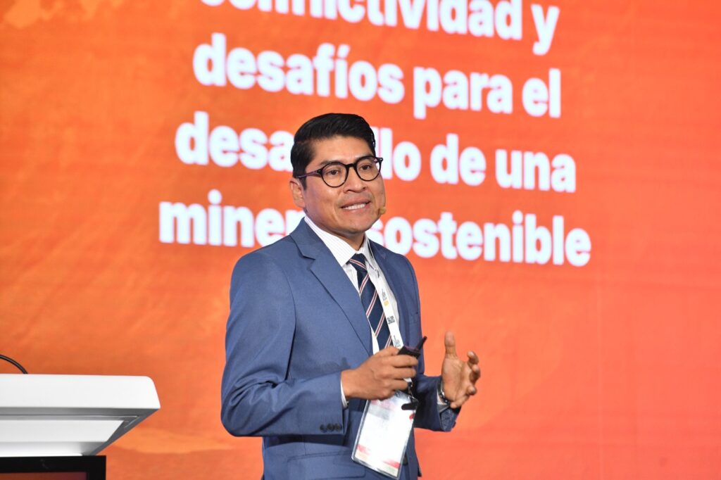 Minería ilegal y crimen organizado disputan territorios y desafían al Estado, advierten en proEXPLO 2026